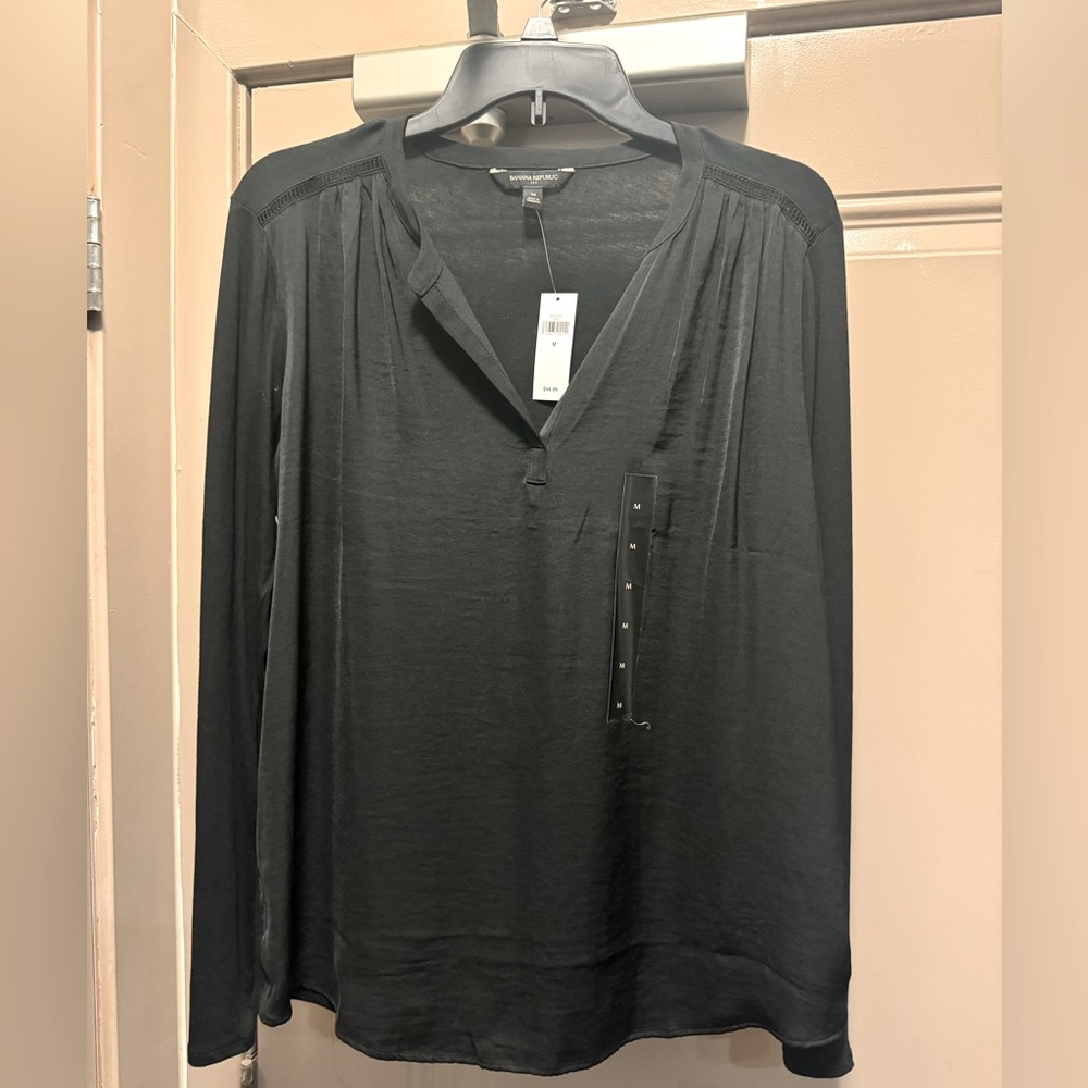 Black Banana Republic top